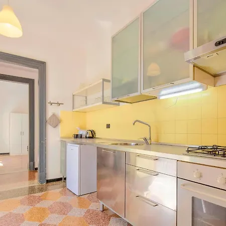 Pet Friendly In With Kitchen Apartmán *
